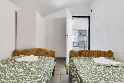 Apartments Villa Mavi, Novalja - 2nd Floor