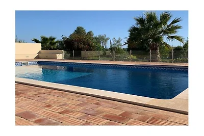 Villa in Moncarapacho mit Schwimmbecken