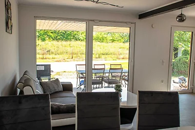 Tranquil Luxe Thermal Escape Mobile Home - Cl...