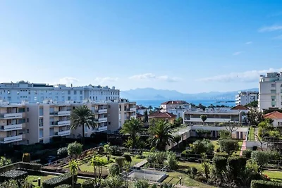 4-Zimmer-Apartment mit Meerblick, Terrasse un...