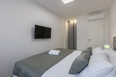 Scenic Kastel Luksic Apartments - Classic One...