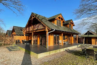 Villa mit Sauna und Whirlpool