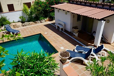 Gemütliches Ferienhaus in Santa Cristina d "A...