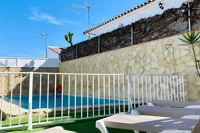 Geräumiges Chalet mit Terrasse und Grill