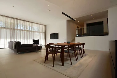 Luxurious Sorici Villa with Private Pool and ...
