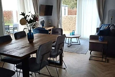 Schönes Chalet mit Geschirrspüler, Maastricht...