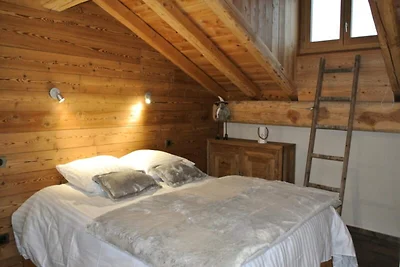 Berghaus in Bessans mit Alpenblick