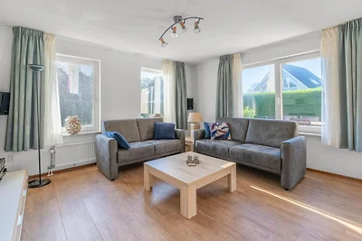 Charmante Villa in der Nähe von Meer und Wald