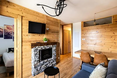 Ferienwohnung in Les Orres mit beheiztem Pool