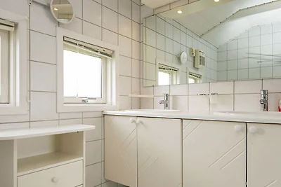 8 Personen Ferienhaus in Sjølund-By Traum