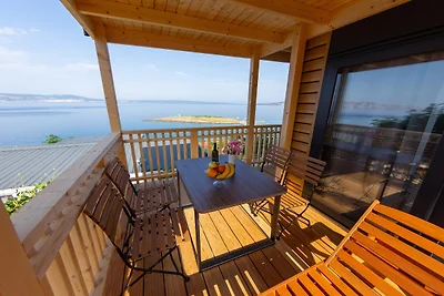Klenovica Base with Private Terrace