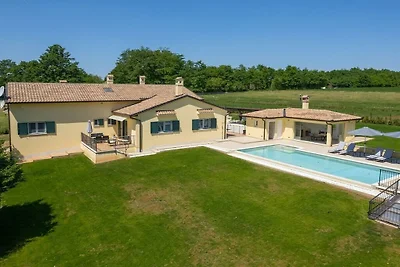 Mateo with Private Pool