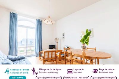 Apartment in Pléneuf mit Meerblick