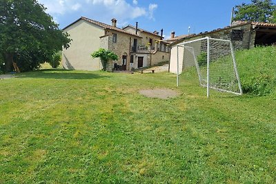 Ländliches Ferienhaus in Castello di Bascio m...