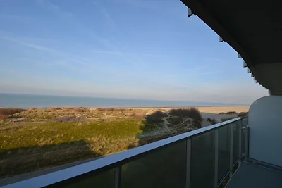 Rustig appartement met balkon, uitzicht op...