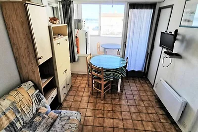 Wohnung im Hafenbereich nahe Strand