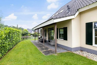 Vrijstaande woning in Vlagtwedde met sauna