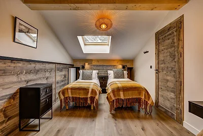 Duplex Apartment with Balcony &