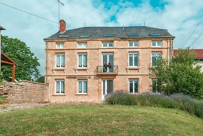 Authentisches Bauernhaus in Nouart