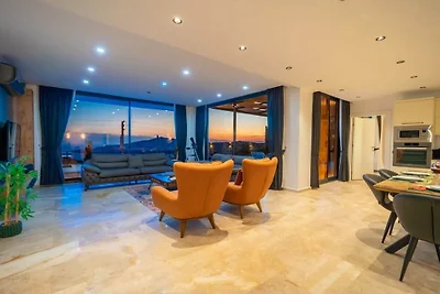 Villa in Kalkan met zwembad