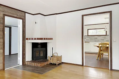 4 Sterne Ferienhaus in NORRTÄLJE-By Traum