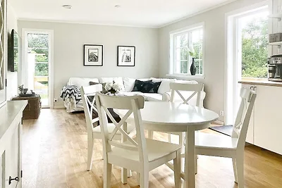 4 Personen Ferienhaus in BORGHOLM-By Traum