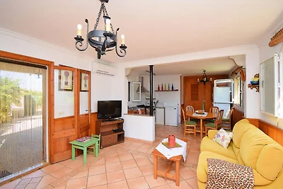 Huis in Muro met zwembad en uitzicht op de...