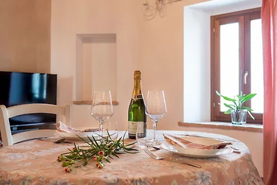 Bezaubernde Wohnung in Mombaroccio mit...