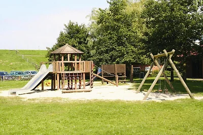 Appartamento a Burhave con piscina in comune