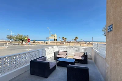 Apartment am Meer mit Balkon und Terrasse