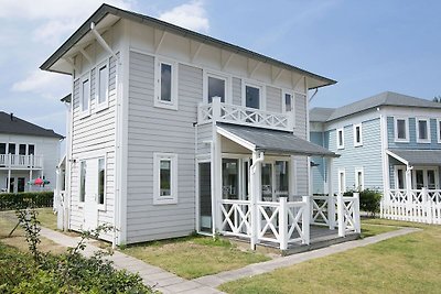 Neu gestaltete Villa mit Mikrowelle, Strand 6...