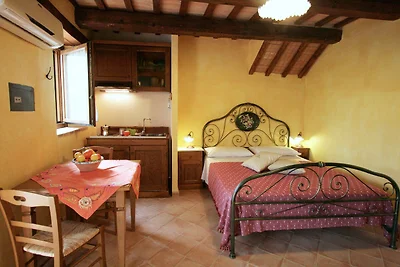 Ferienhaus in Pontano mit Garten
