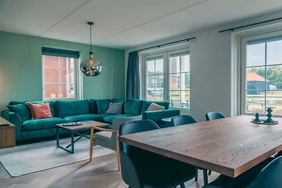 Villa in Medemblik mit Terrasse und Wifi