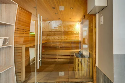 Villa mit Whirlpool & Sauna 500 m vom Meer