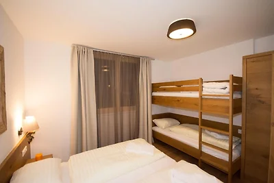 Appartement in Neukirchen bij Skilift