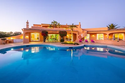 Villa ad Albufeira con terrazza