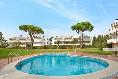 Apartment für 4 Personen mit Pool