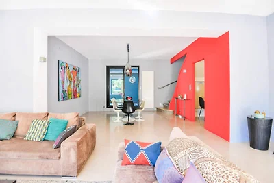 Villa Notre-Dame Piscine Parkplatz 4...