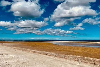 Proprietà immersa nella natura ad Albaek