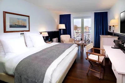 Hafendorf Sonntag Doppelzimmer mit Seeblick