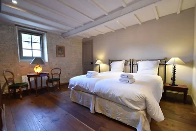 Luxuriöses Landhaus mit Garten, Spa und...