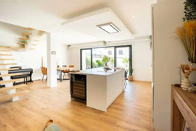 Moderne villa met privézwembad in Montpellier
