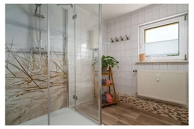 Holiday apartment by the park
