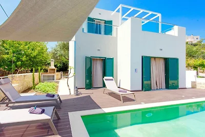 Splendida villa a Gerani con piscina privata