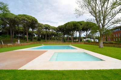 Appartement bij Golfbaan met Zwembad