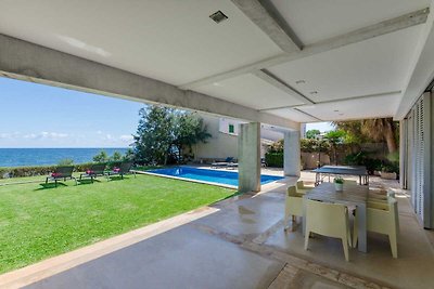 Port Nou - Villa Con Piscina Privada En Cala...