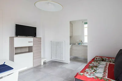 Wohnung in Bologna mit Balkon und Parken