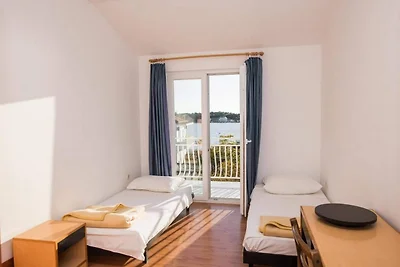 Einladendes Apartment am Meer in Dalmatien