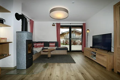 Chalet Alpenzauber mit beheiztem Pool, Inzell