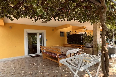 One bedroom apartment with sea view (2)